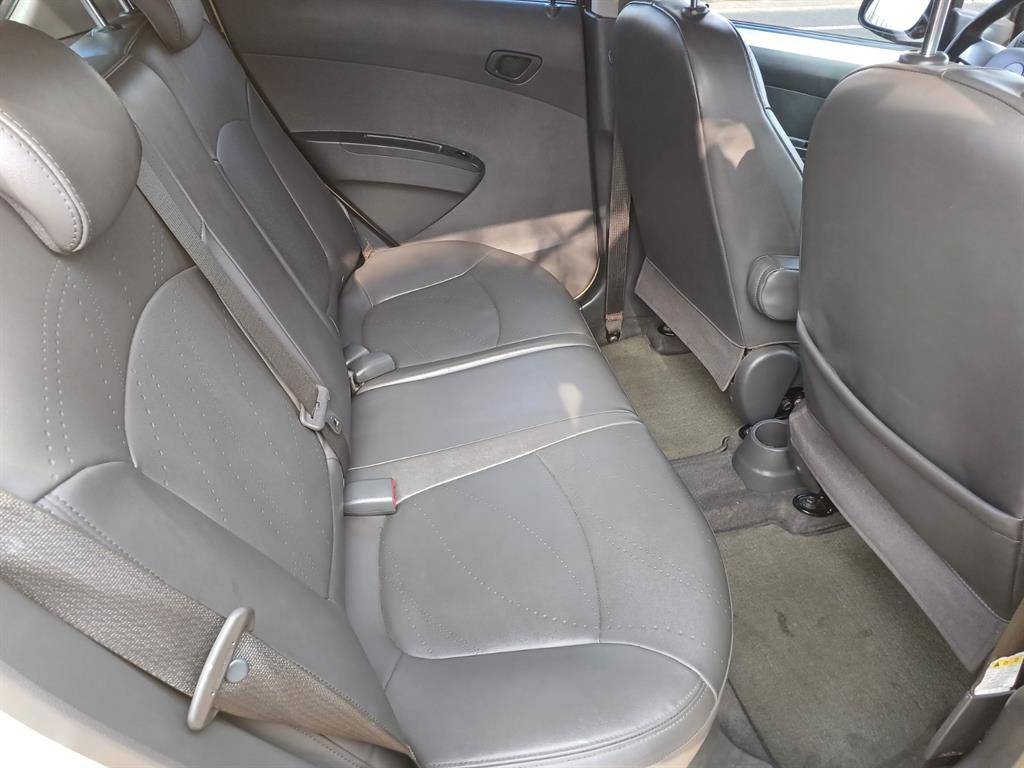 Chevrolet Spark - Vista 10