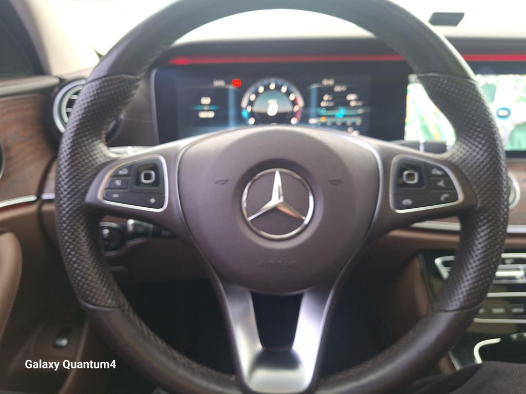 Mercedes Benz E class 2017 Negro - Importación desde Corea - HF Imports Iquique - Foto 16