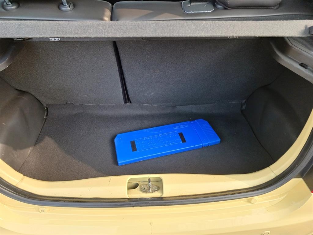 Chevrolet Spark - Vista 12