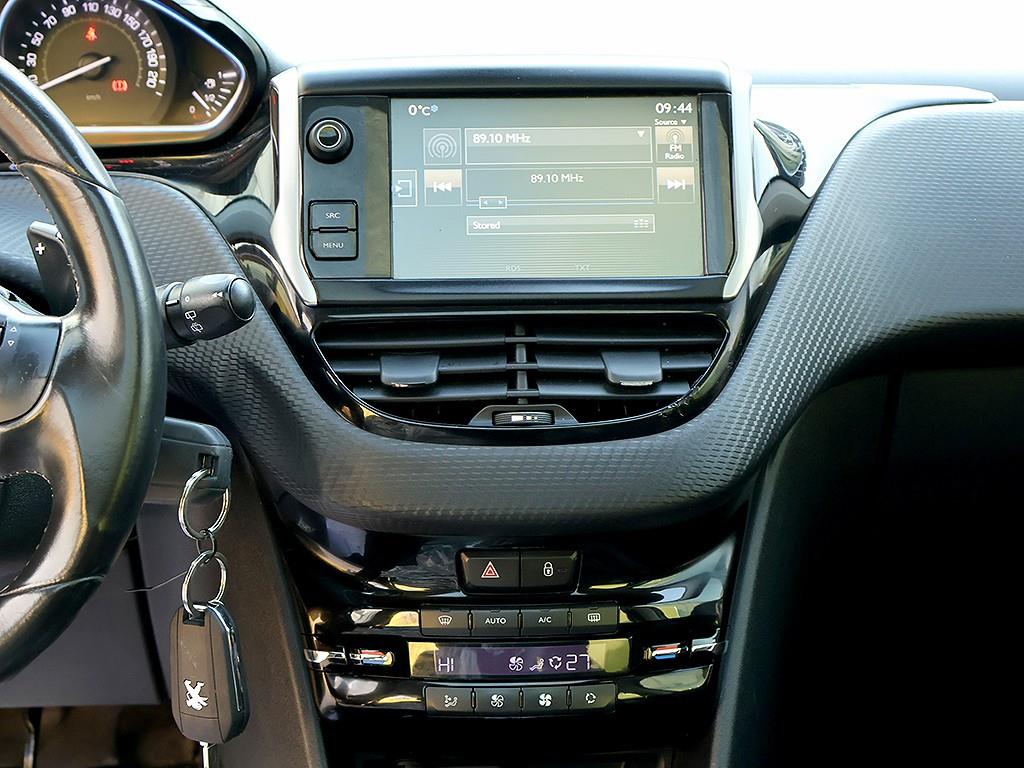 Peugeot 2008 2015 Negro - Importación desde Corea - HF Imports Iquique - Foto 9