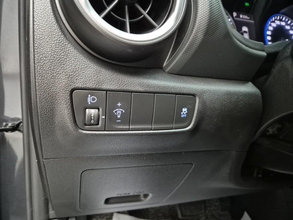 HYUNDAI Kona 2022 Gris - Importación desde Corea - HF Imports Iquique - Foto 17