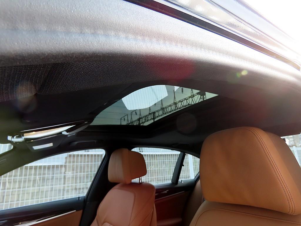 BMW 5 Series 2022 Negro - Importación desde Corea - HF Imports Iquique - Foto 18