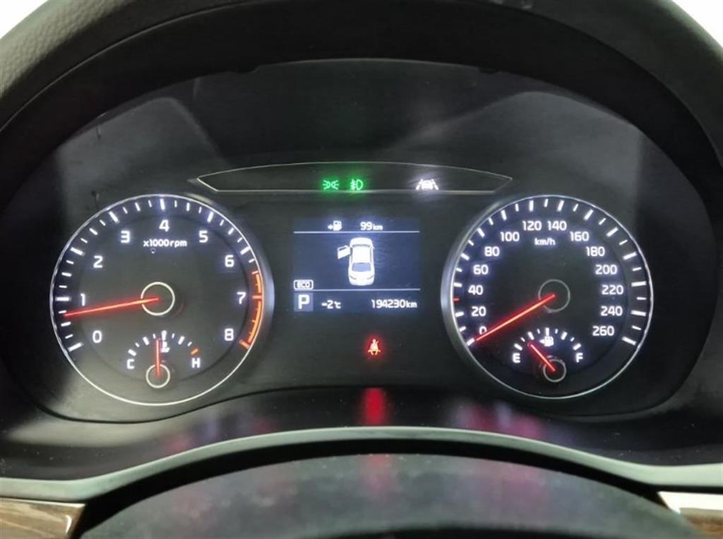 KIA K7 - Vista 6