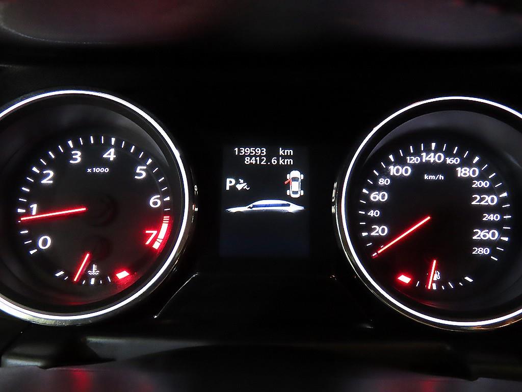 SAMSUNG SM7 - Vista 9