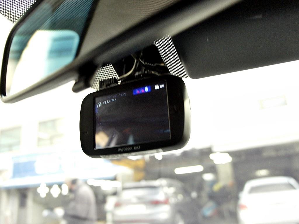 Ssangyong Tivoli 2018 Negro - Importación desde Corea - HF Imports Iquique - Foto 13