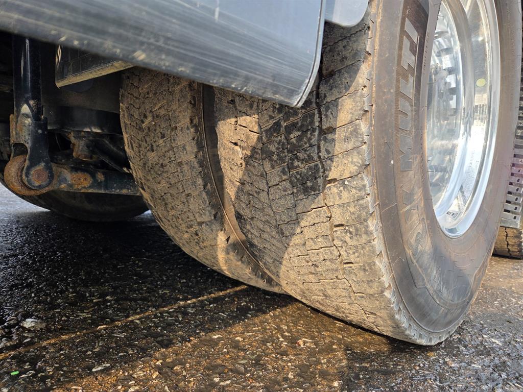 medium and large cargo Cargo - Vista 11