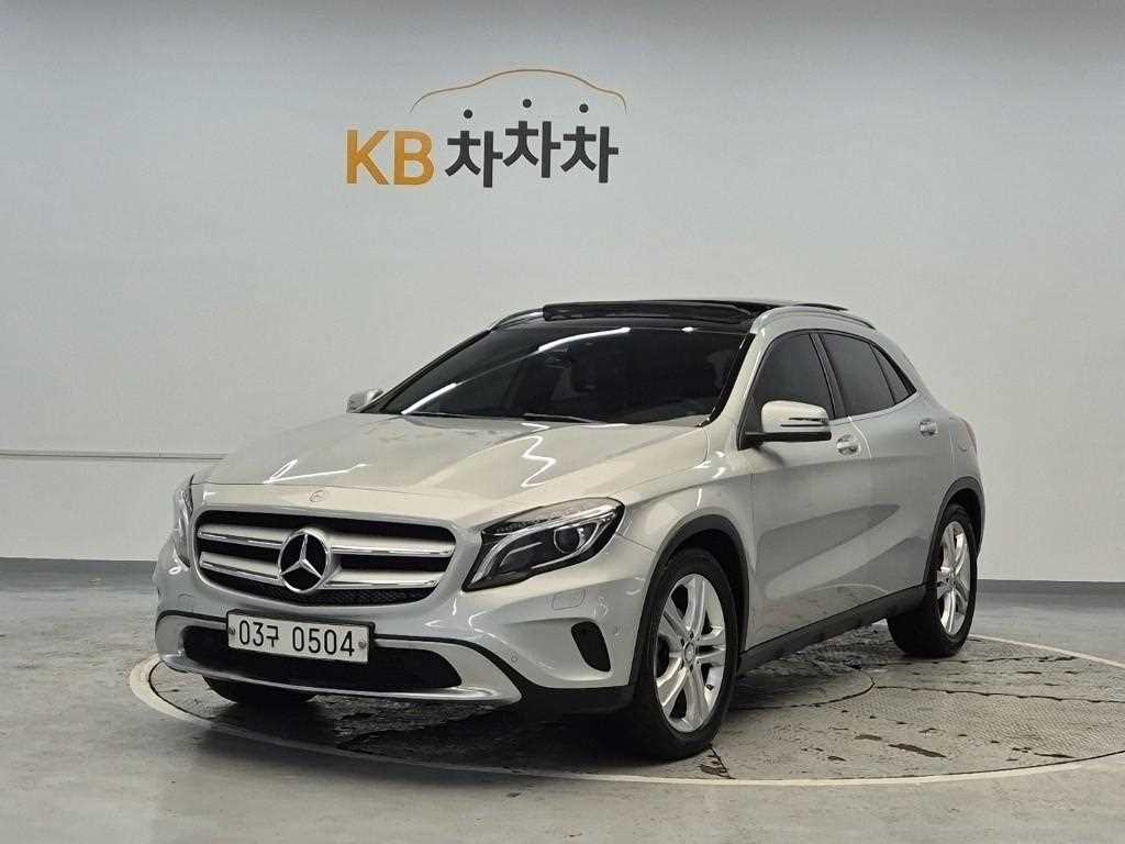 Mercedes Benz GLA Class 2016 Plateado - Importación desde Corea - HF Imports Iquique - Foto 1