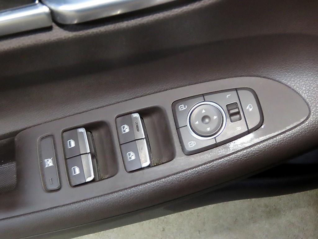 HYUNDAI Grandeur 2019 Negro - Importación desde Corea - HF Imports Iquique - Foto 15