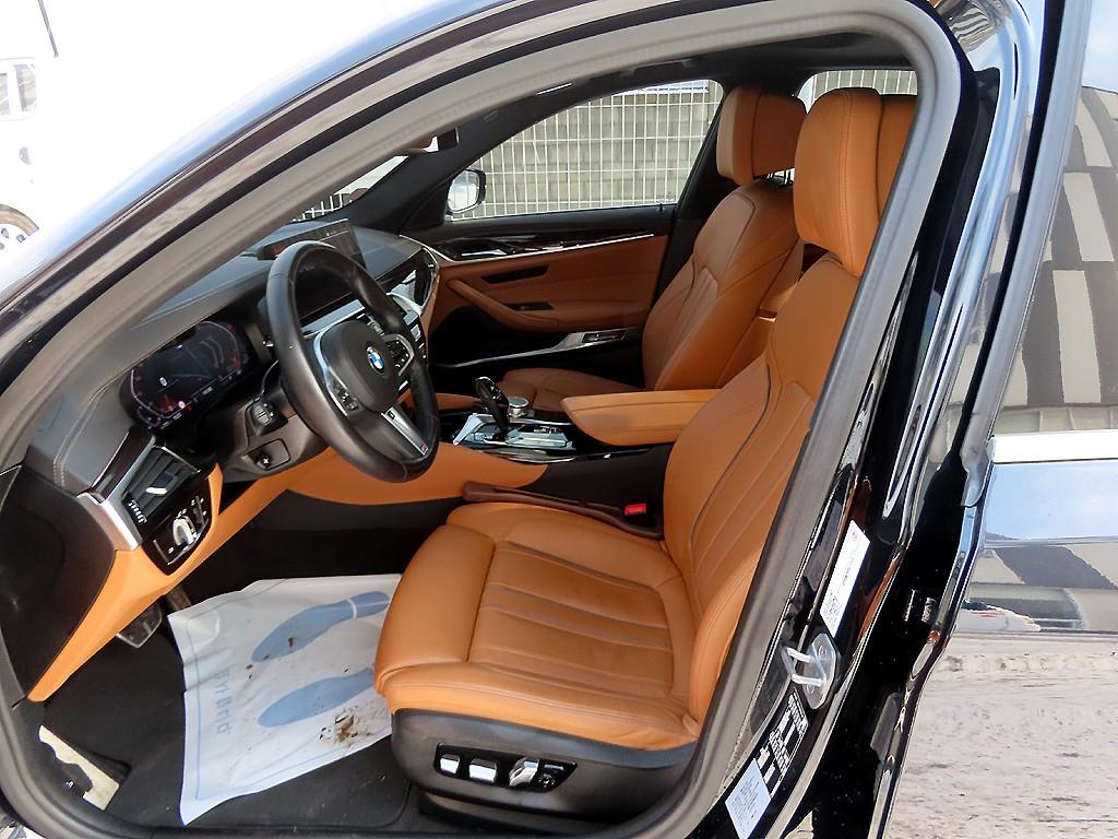 BMW 5 Series - Vista 5