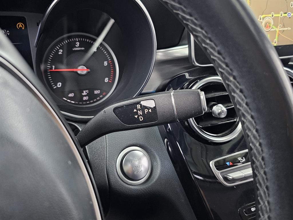 Mercedes Benz C Class - Vista 9