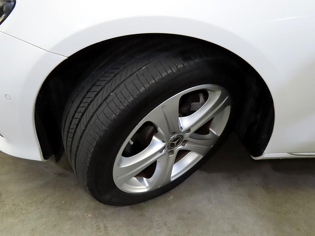 Mercedes Benz E class 2018 Blanco - Importación desde Corea - HF Imports Iquique - Foto 20