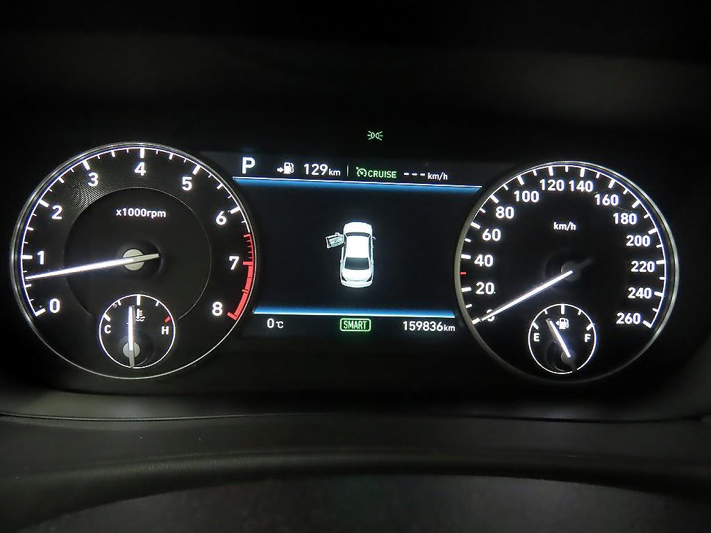 Genesis EQ900 - Vista 8