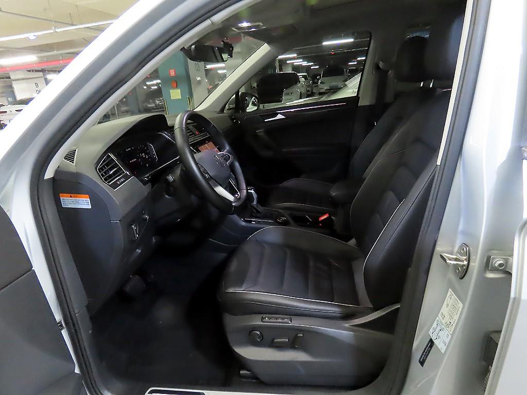 Volkswagen Tiguan - Vista 6