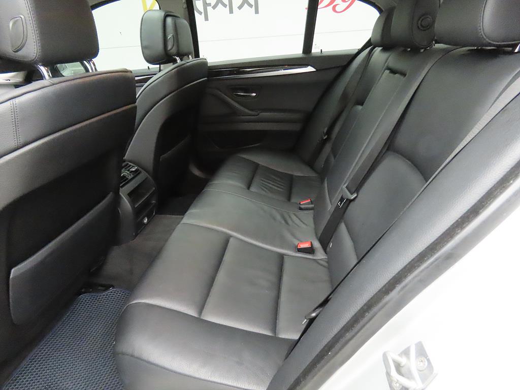 BMW 5 Series - Vista 6