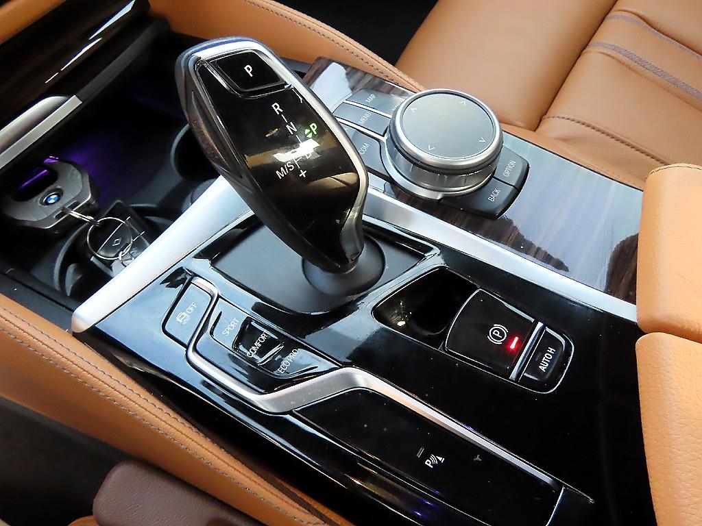 BMW 5 Series - Vista 11