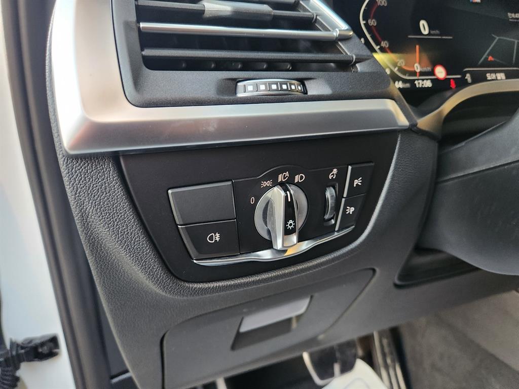 BMW X4 2023 Blanco - Importación desde Corea - HF Imports Iquique - Foto 16