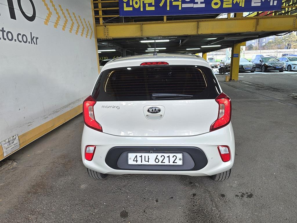 KIA Morning - Vista 6