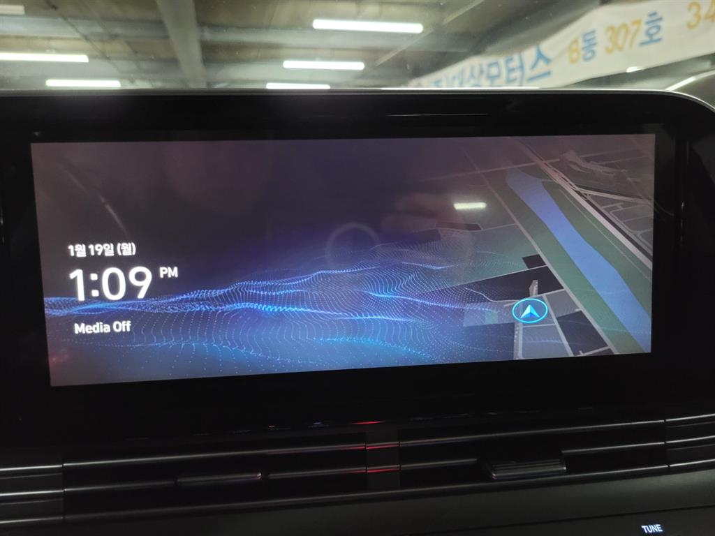 HYUNDAI Grandeur - Vista 9