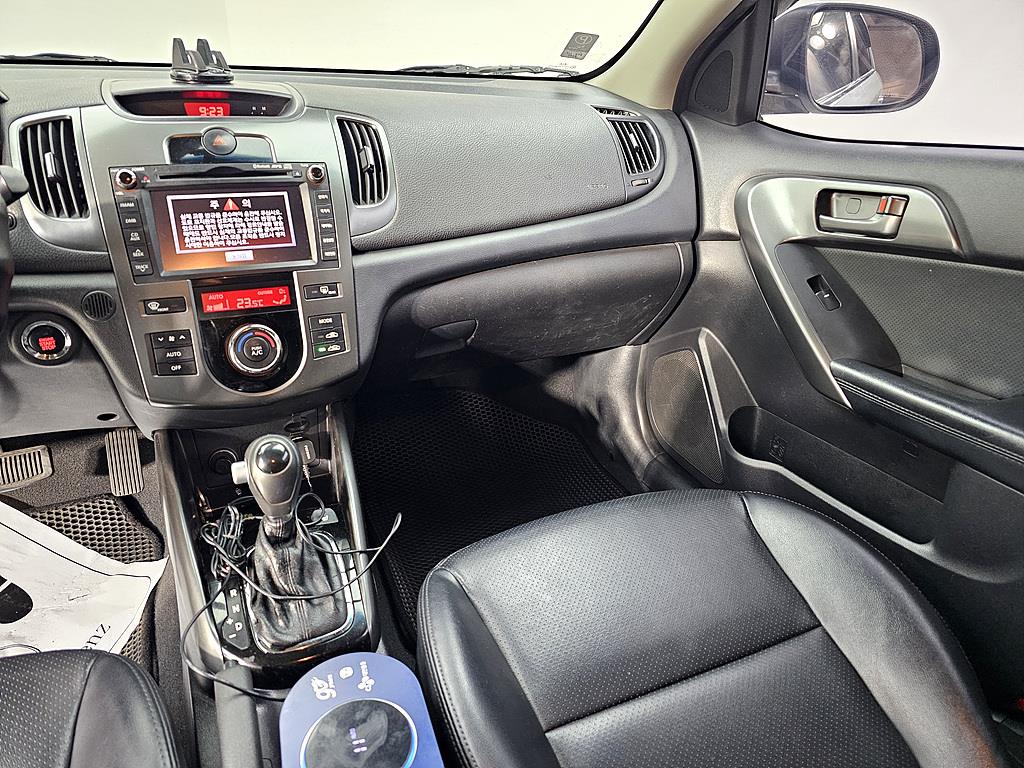 KIA Forte - Vista 10