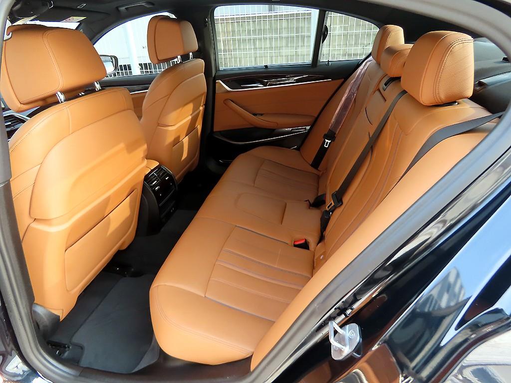 BMW 5 Series - Vista 6