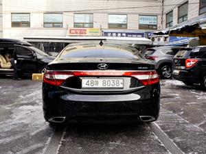 HYUNDAI Grandeur - Vista 6