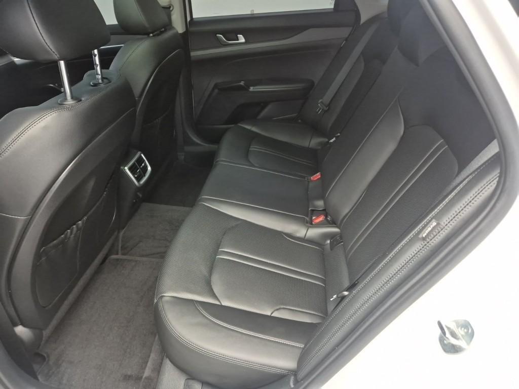 KIA K5 2024 Blanco - Importación desde Corea - HF Imports Iquique - Foto 13