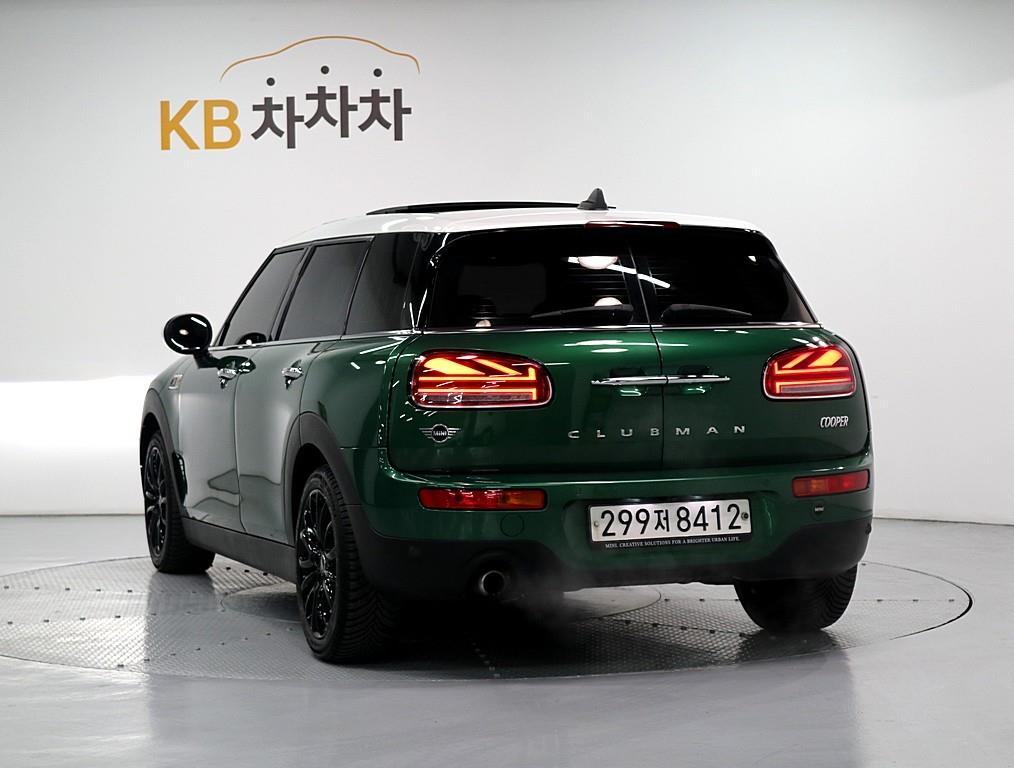 Mini Clubman - Vista 4