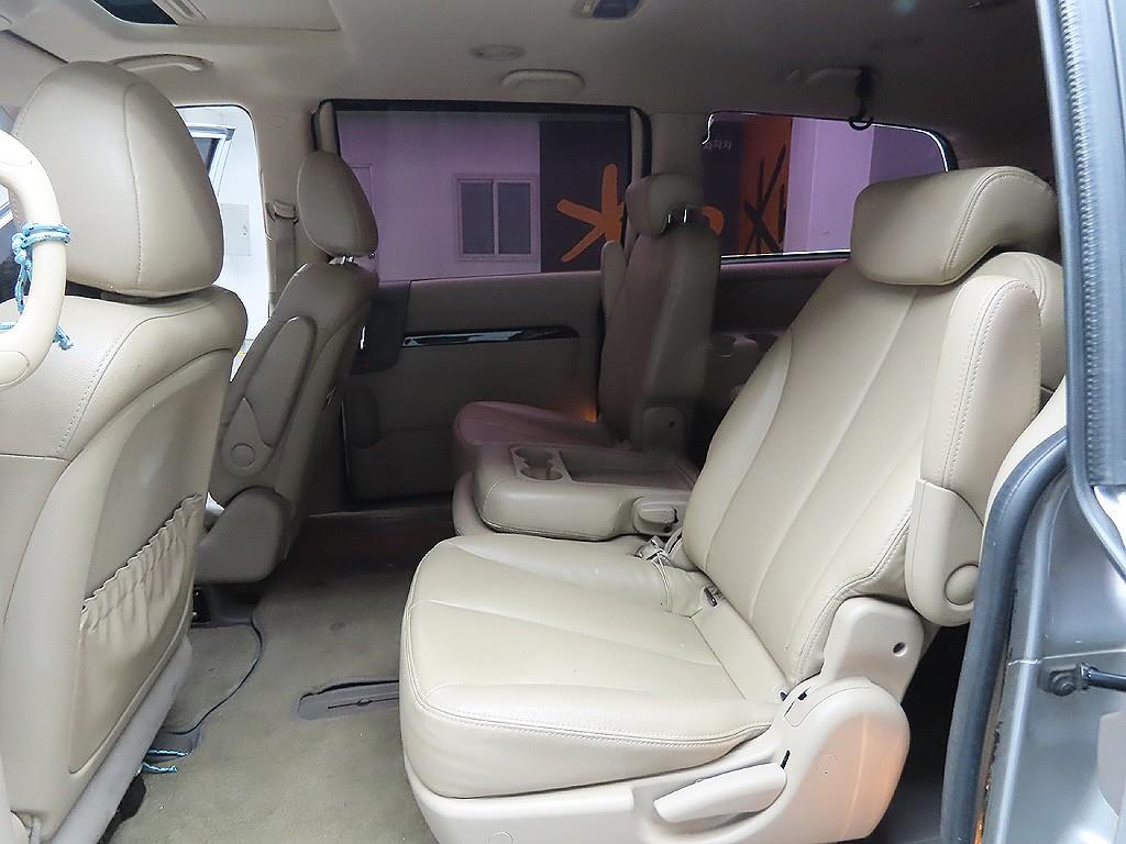 KIA Carnival 2013 Gris - Importación desde Corea - HF Imports Iquique - Foto 10