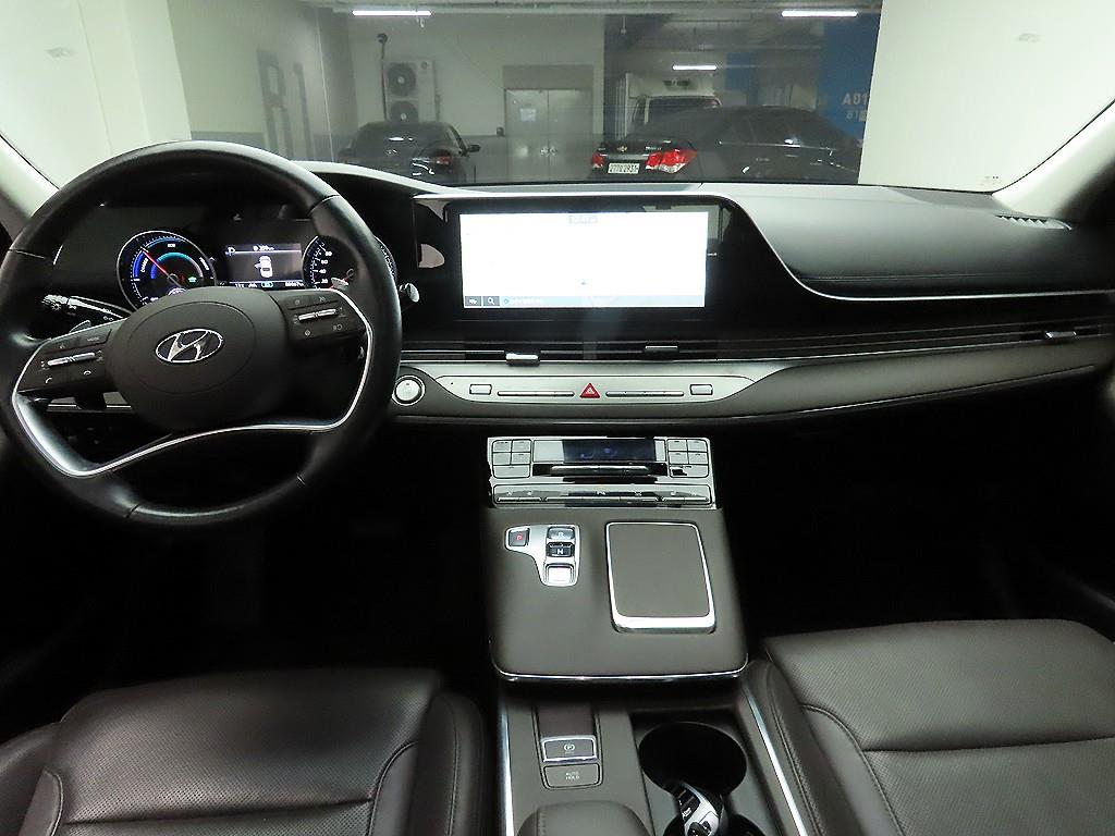 HYUNDAI Grandeur - Vista 9