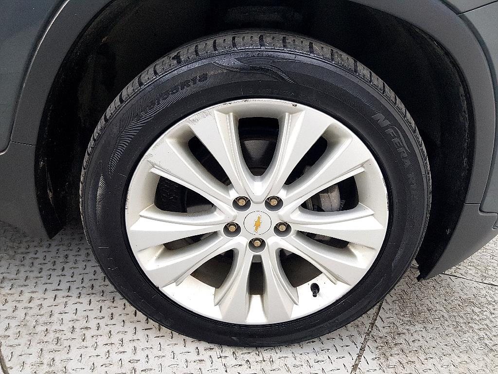 Chevrolet Trax 2018 Gris - Importación desde Corea - HF Imports Iquique - Foto 20