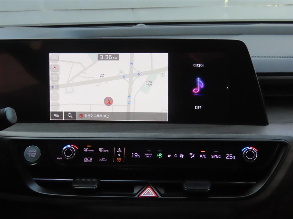 KIA K8 2022 Negro - Importación desde Corea - HF Imports Iquique - Foto 8