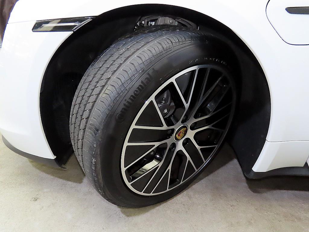 Porsche Taycan 2023 Blanco - Importación desde Corea - HF Imports Iquique - Foto 20