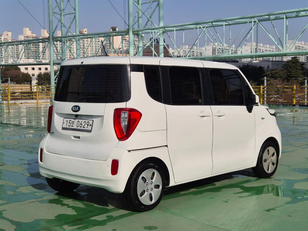 KIA Ray - Vista 4