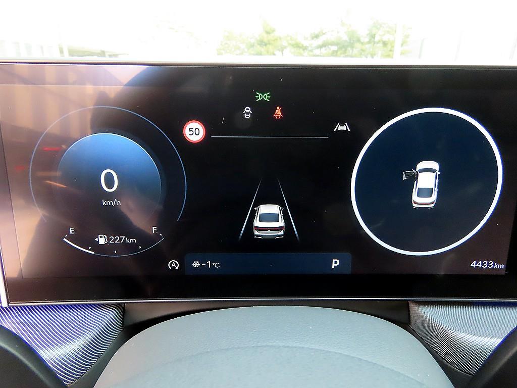 HYUNDAI Sonata - Vista 9