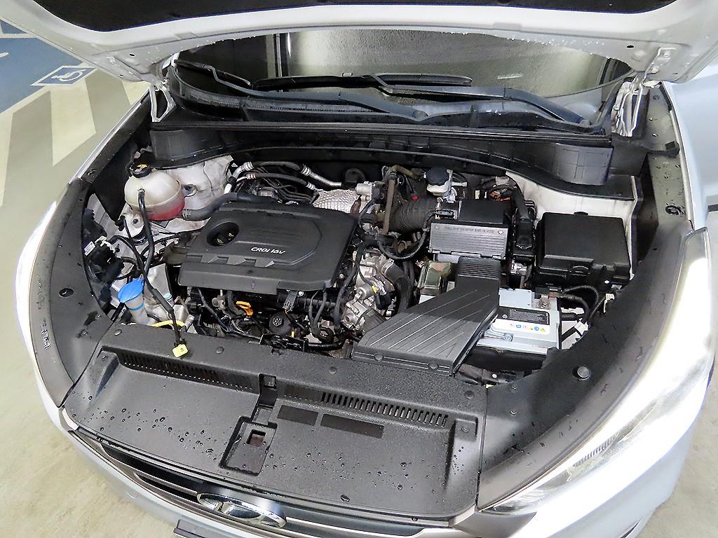 HYUNDAI Tucson 2016 Plateado - Importación desde Corea - HF Imports Iquique - Foto 19