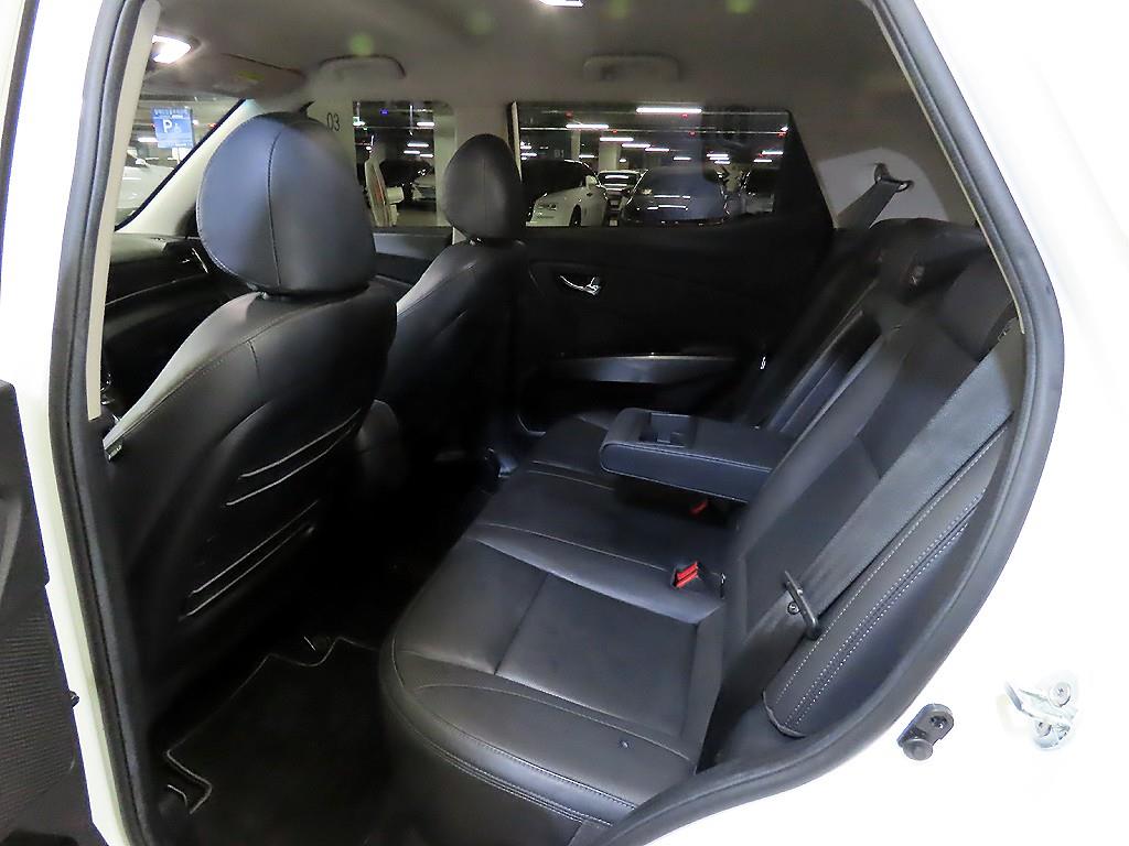 Ssangyong Tivoli - Vista 7