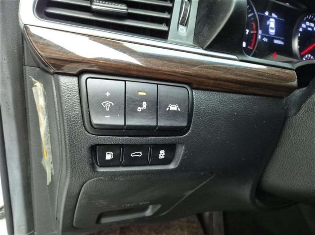 KIA K7 2018 Blanco - Importación desde Corea - HF Imports Iquique - Foto 18