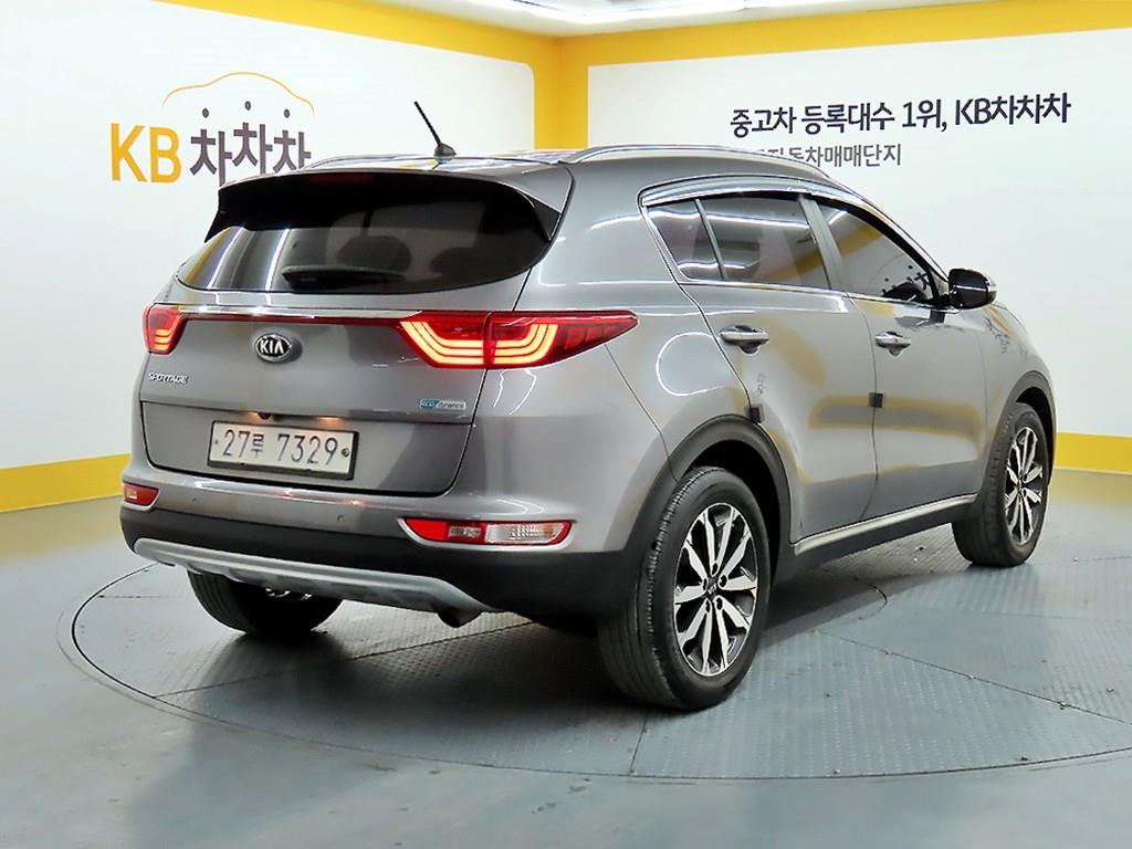 KIA Sportage - Vista 4