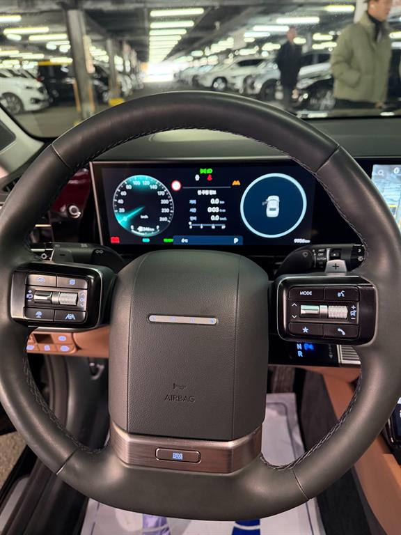 HYUNDAI Grandeur - Vista 11