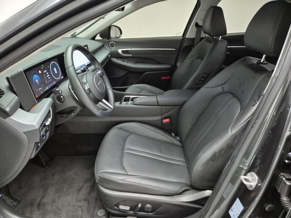 HYUNDAI Sonata - Vista 11