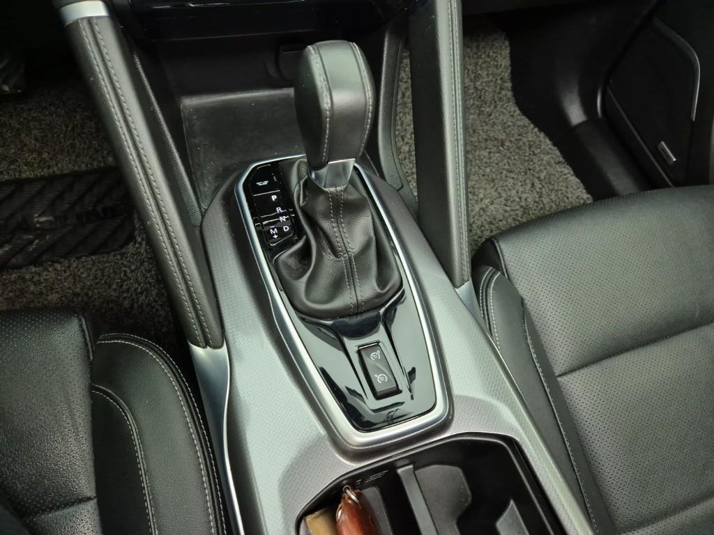 SAMSUNG QM6 - Vista 8