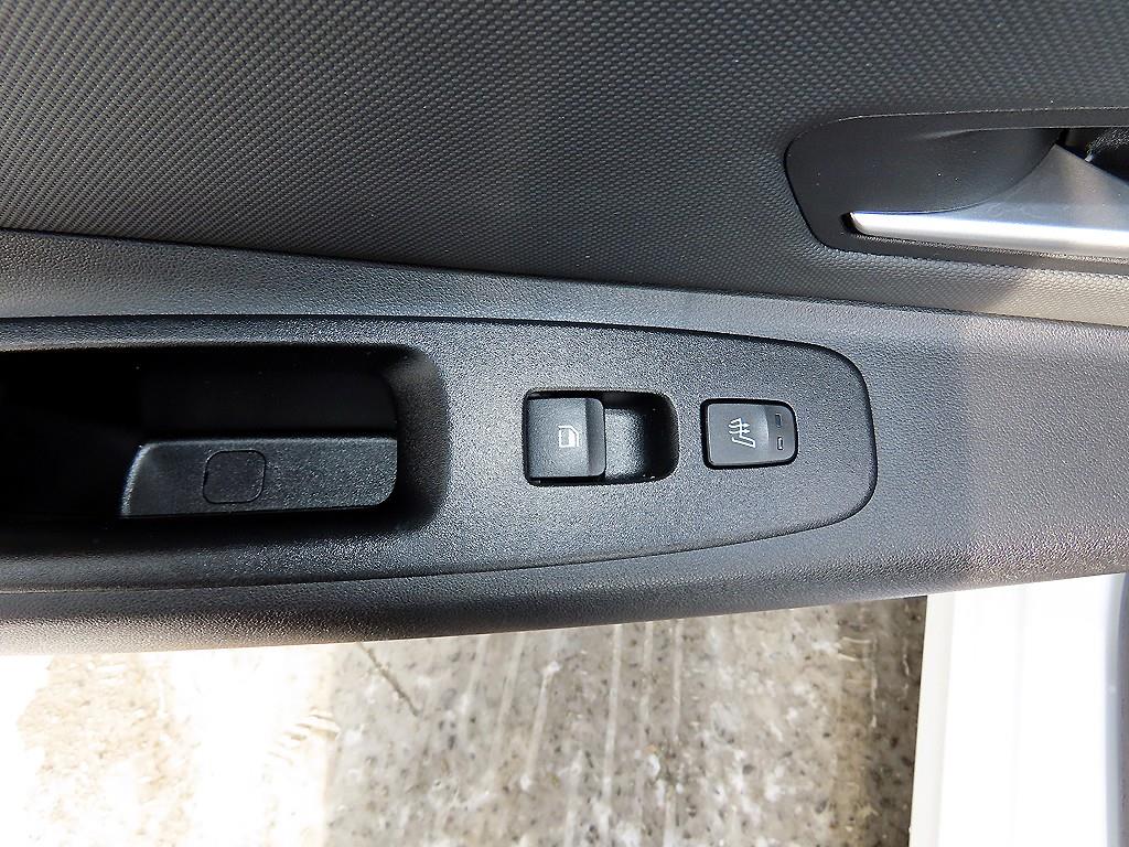 HYUNDAI Avante 2024 Blanco - Importación desde Corea - HF Imports Iquique - Foto 16