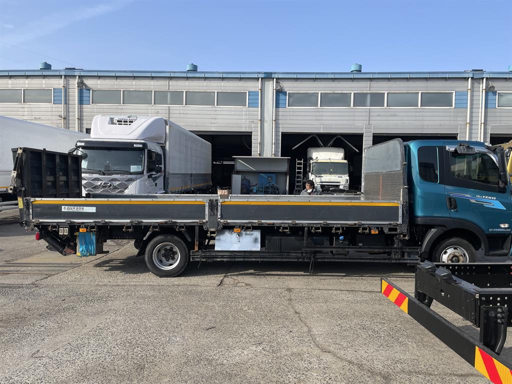 medium and large cargo Cargo - Vista 5