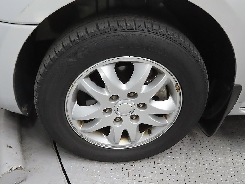 KIA Carnival - Vista 9