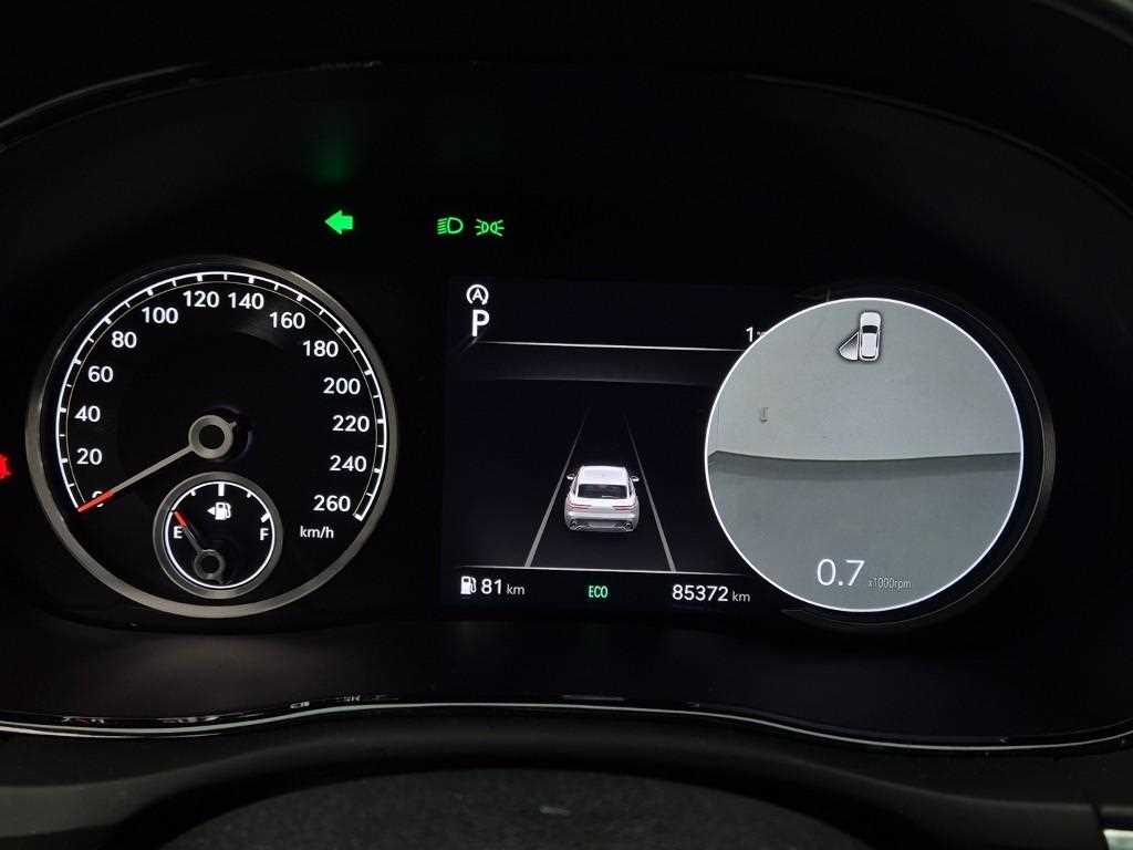 Genesis GV70 - Vista 6