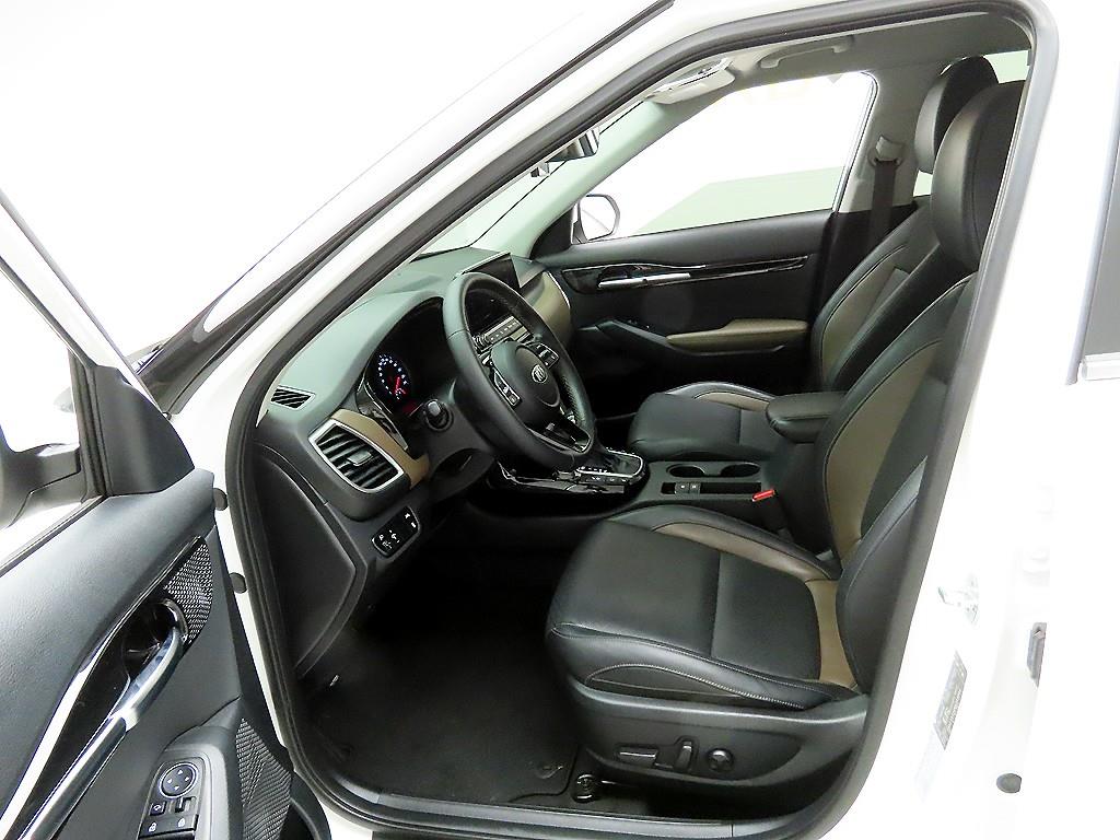 KIA Seltos 2022 Blanco - Importación desde Corea - HF Imports Iquique - Foto 15