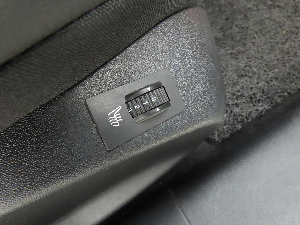 Peugeot 2008 2015 Gris - Importación desde Corea - HF Imports Iquique - Foto 16