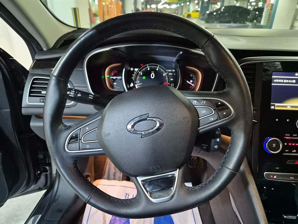 SAMSUNG SM6 - Vista 9