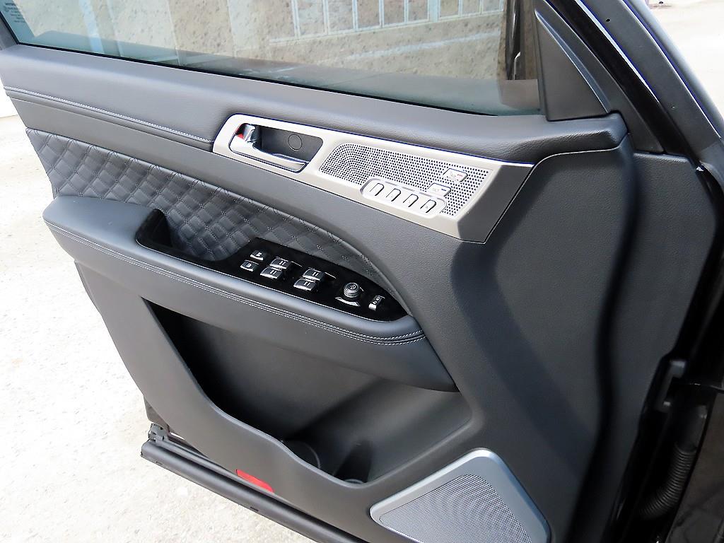 Ssangyong Rexton - Vista 11