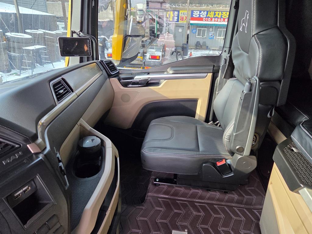 medium and large cargo Cargo 2023 Gold color - Importación desde Corea - HF Imports Iquique - Foto 16